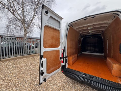 Nissan NV400 2.3 NV400 Tekna dCi 7