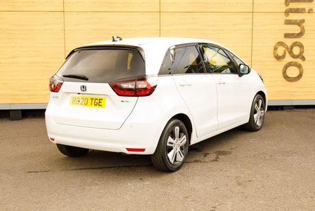 Honda Jazz I-MMD EX