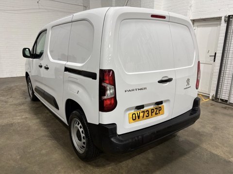 Peugeot Partner BLUEHDI PROFESSIONAL PREMIUM PLUS L1 8