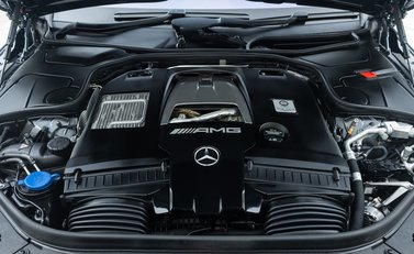 Mercedes-Benz S Class AMG S 63 Coupe 38