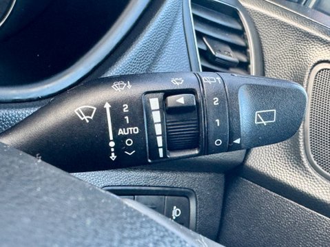 Hyundai i20 MPI PREMIUM SE NAV 25