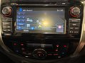 Nissan Navara 2.3 dCi Tekna 4WD Euro 6 (s/s) 4dr 40