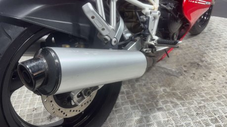 Ducati 750 1992 18K RUNNING PROJECT BIKE CLASSIC 6750 VTWIN CARBED 17