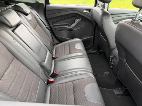 Ford Kuga 2.0 TDCi Titanium 2WD Euro 6 (s/s) 5dr 34