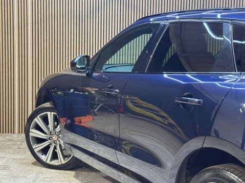 Jaguar F-Pace 2.0 F-Pace R-Sport AWD D Auto 4WD 5dr 34
