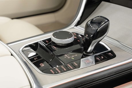 BMW 8 Series 3.0 840i Auto 2dr 21
