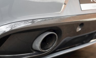 Aston Martin Vanquish Volante 31