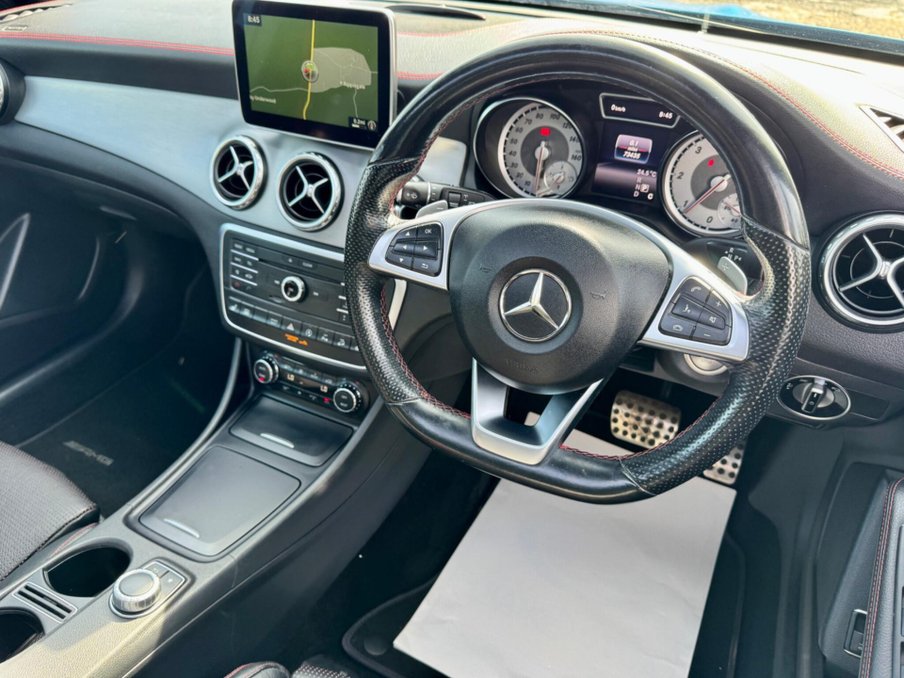 2015 Mercedes-Benz GLA — image 47