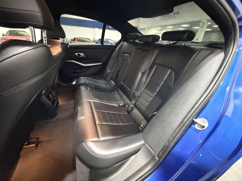 BMW 3 Series 2.0 330e 12kWh M Sport Saloon 4dr Petrol Plug-in Hybrid Auto Euro 6 (s/s) ( 40