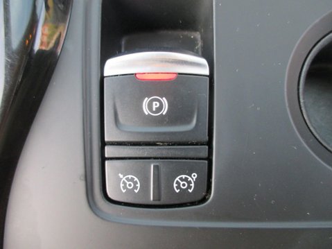 Renault Kadjar 1.3 TCe Iconic Euro 6 (s/s) 5dr 40
