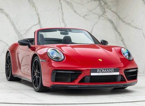 Porsche 911 Carrera GTS Cabriolet (992) 3