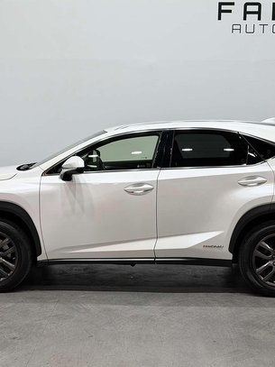 Lexus NX 2.5 300h Luxury SUV 5dr Petrol Hybrid E-CVT 4WD Euro 6 (s/s) (197 ps) 2