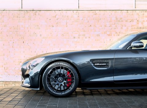Mercedes-Benz Amg GT GT S 23