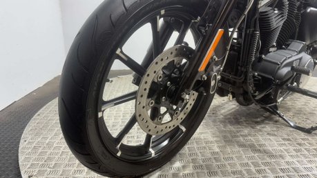 Harley-Davidson Sportster 883 XL N IRON 2016 ONLY 2K MOT VERY CLEAN CUSTOM CRUISER BIKE 24