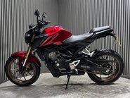Honda CB 2024 ONLY 3K EXCELLENT CONDITION WARRANTY 125CC 4