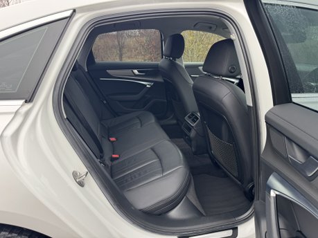 Audi A6 2.0 TDI 40 Sport S Tronic Auto Diesel Saloon PARKTRONIC, SAT NAV, LEATHER 24