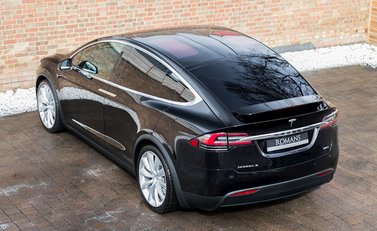 Tesla Model X 100D 11