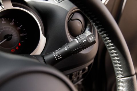 Nissan Juke TEKNA XTRONIC 17