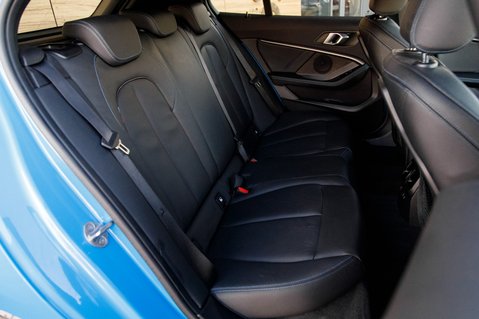 BMW 1 Series 118D M SPORT 31