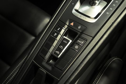 Porsche 911 3.8T 991 Turbo PDK 4WD Euro 6 (s/s) 2dr 34