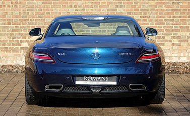 Mercedes-Benz SLS AMG 9