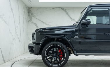 Mercedes-Benz G Class AMG G63 CARBON EDITION 32