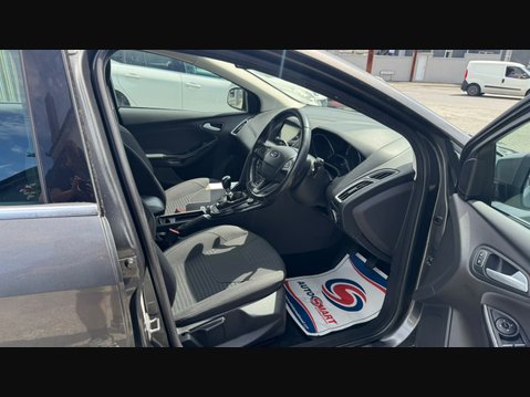 Ford Focus TITANIUM TDCI 7