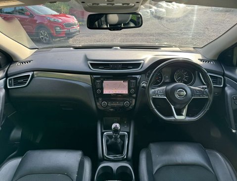 Nissan Qashqai 1.3 Qashqai Tekna DiG-T 5dr 15