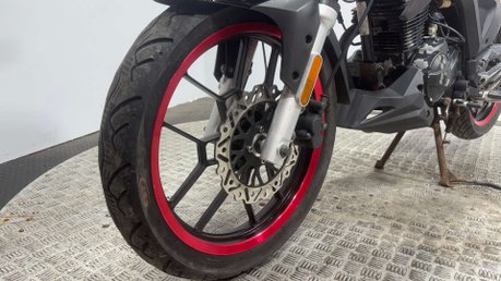 Lexmoto ZSX 2016 8K RUNNING SPORTS BIKE PROJECT BIKE SPARES OR REPAIR 125CC 14