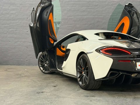McLaren 570S 3.8T V8 Coupe 2dr Petrol SSG Euro 6 (s/s) (570 ps) 16