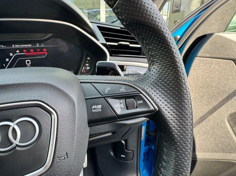 Audi RS Q3 2.5 TFSI S Tronic quattro Euro 6 (s/s) 5dr 31