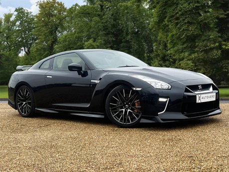 Nissan GT-R RECARO 3