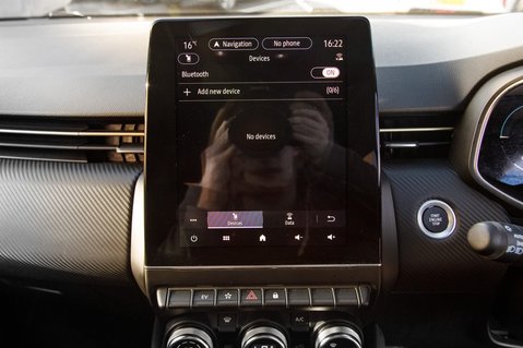 Renault Clio E-TECH ENGINEERED PHEV 28