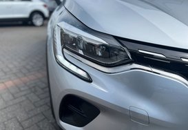 Renault Captur ICONIC 1.0 TCE 12
