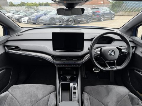 Skoda Enyaq iV 82kWh 80 SportLine SUV 5dr Electric Auto (DC125kW) (204 ps) 29