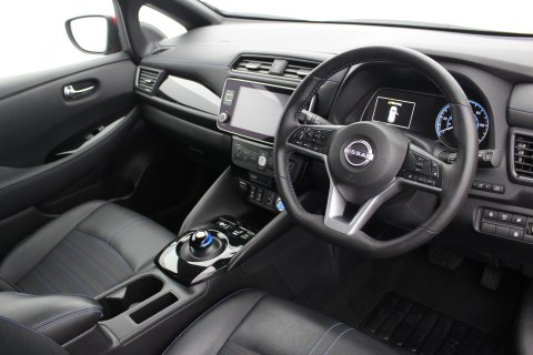 Nissan LEAF 5dr 160kW e+ N-Connecta 59kWh Automatic 8