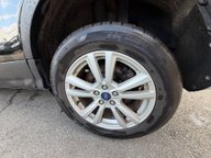 Ford Kuga ZETEC TDCI 13
