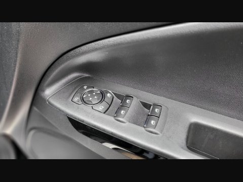 Ford Ecosport TITANIUM 28