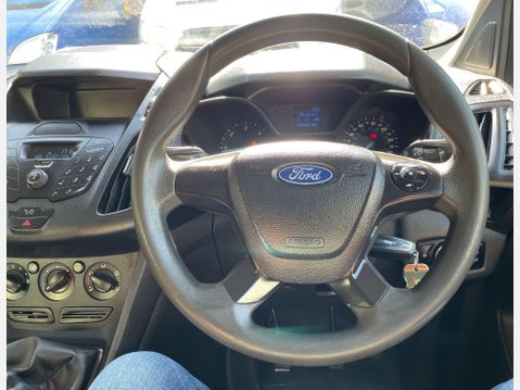 Ford Transit Connect 1.5 TDCi 230 Combi Van 6dr Diesel Manual L2 H1 (128 g/km, 99 bhp) 30