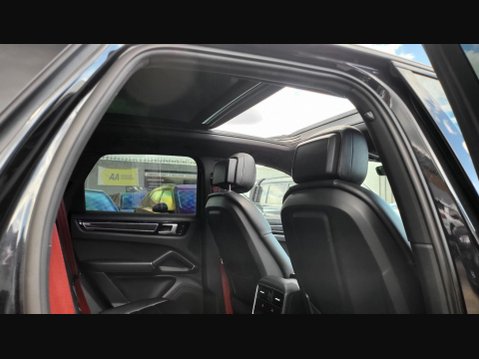 Porsche Cayenne V6 25