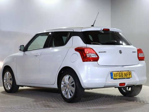 Suzuki Swift 1.0 Boosterjet SZ-T 5dr 4