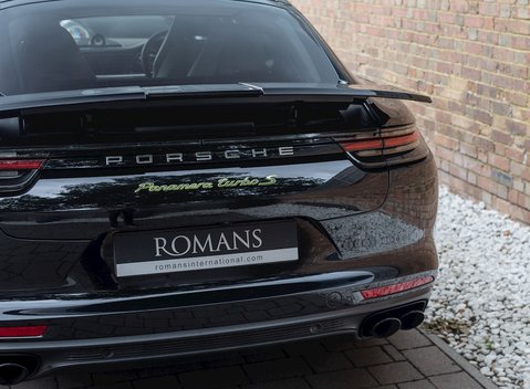Porsche Panamera Turbo S E-Hybrid 24