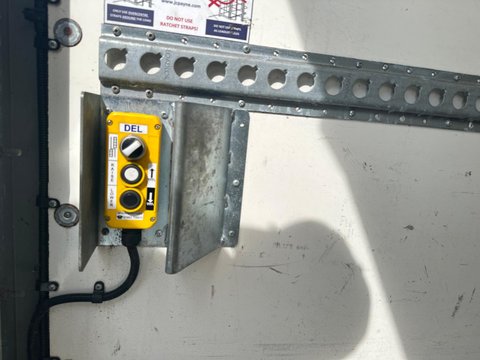 Iveco Daily 35S14B LUTON VAN 14