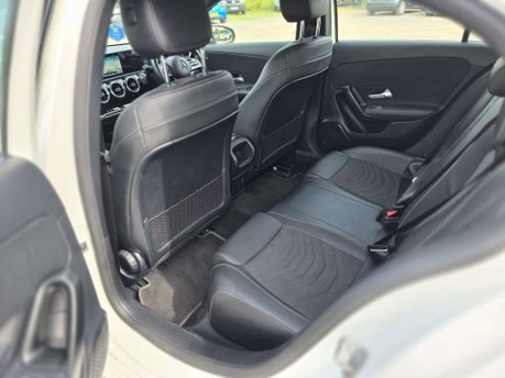 Mercedes-Benz A Class 1.3 A180 SE Hatchback 5dr Petrol 7G-DCT Euro 6 (s/s) (136 ps) 32