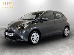 Toyota Aygo 1.0 VVT-i x-play Hatchback 5dr Petrol Manual Euro 6 (s/s) (71 ps)