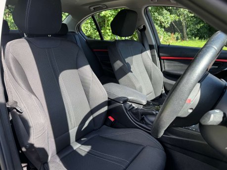BMW 3 Series 1.5 318i Sport Auto 4dr 19