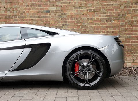 McLaren MP4-12C 9