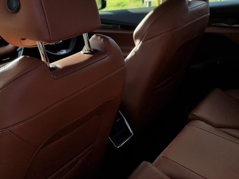 Skoda Enyaq 60 Suite Interior Assisted Drive Pack 27