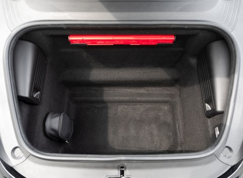 Porsche Cayman GT4 (718) 29