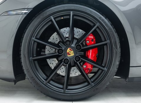 Porsche 911 Carrera S (992) 23